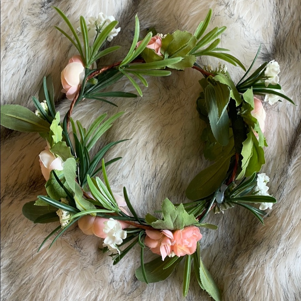 Faux floral dog necklace